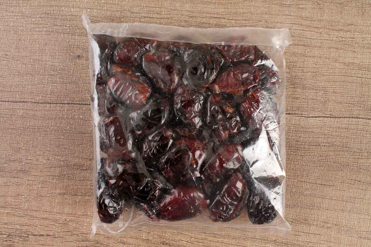 Omani Seedless Dates 200 Gm