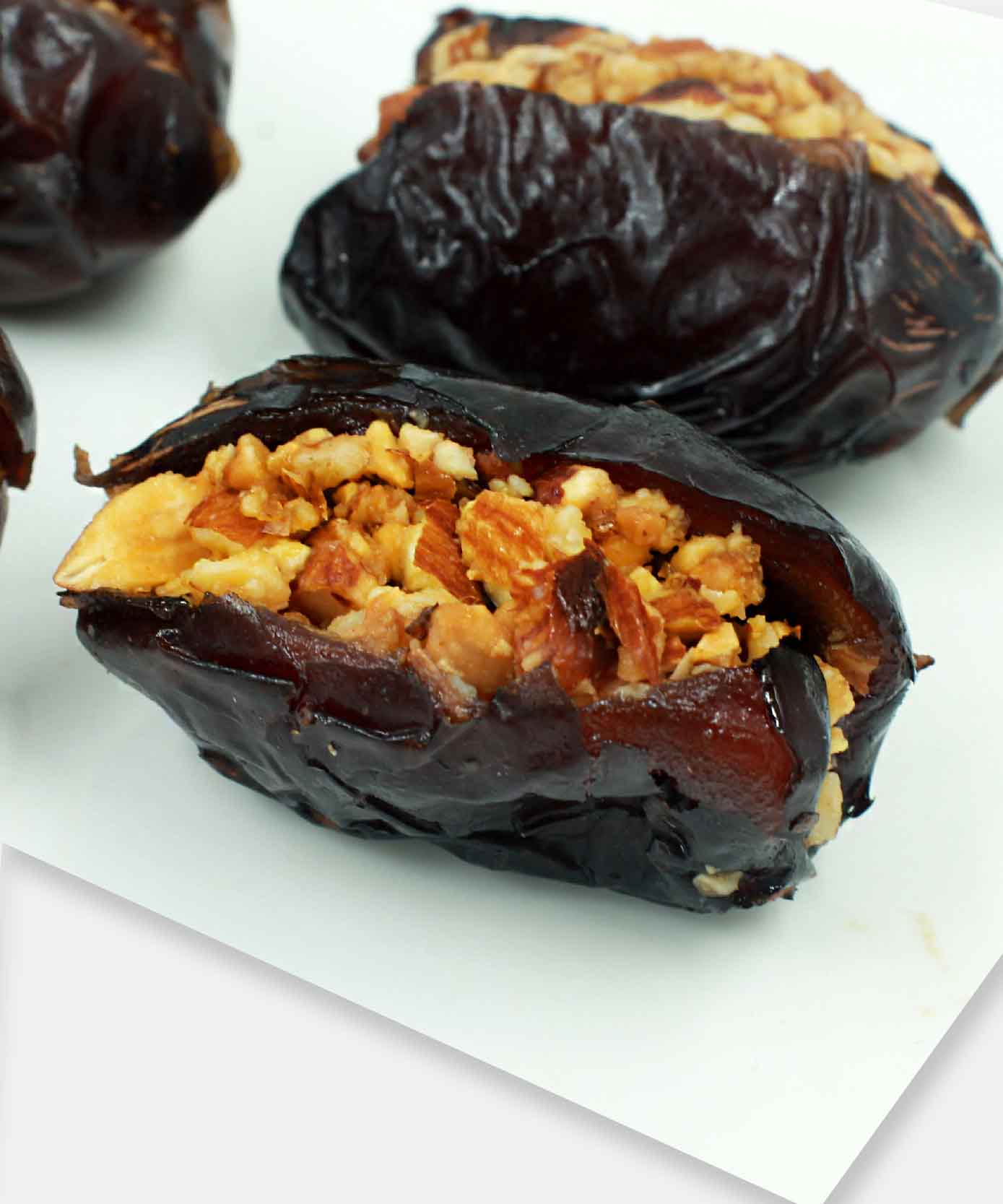 Almond Caramel Dates Sweets 250 Gm